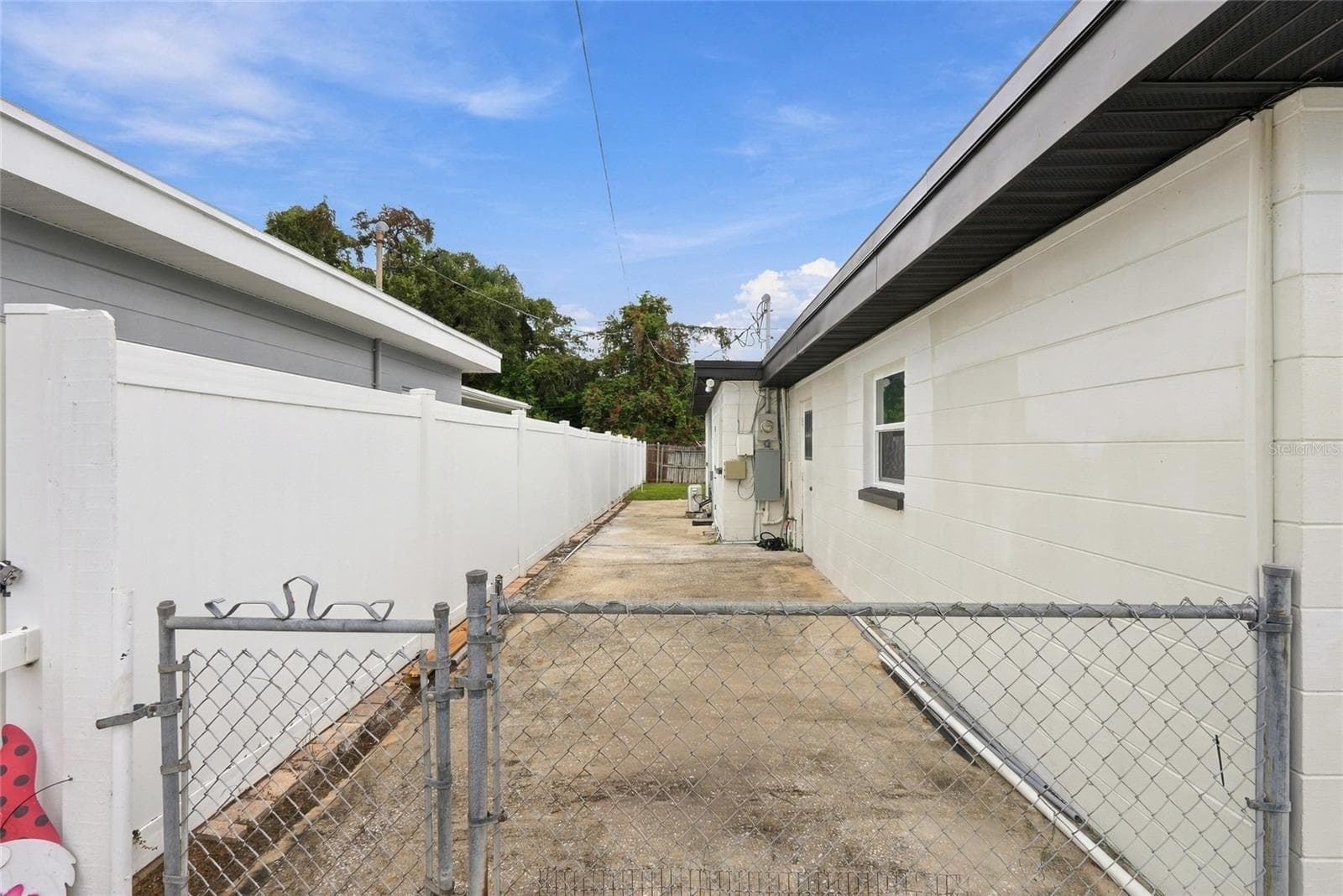 Single Family Residence at 10259 NARANJA ST, SEMINOLE, photo 36 of 40