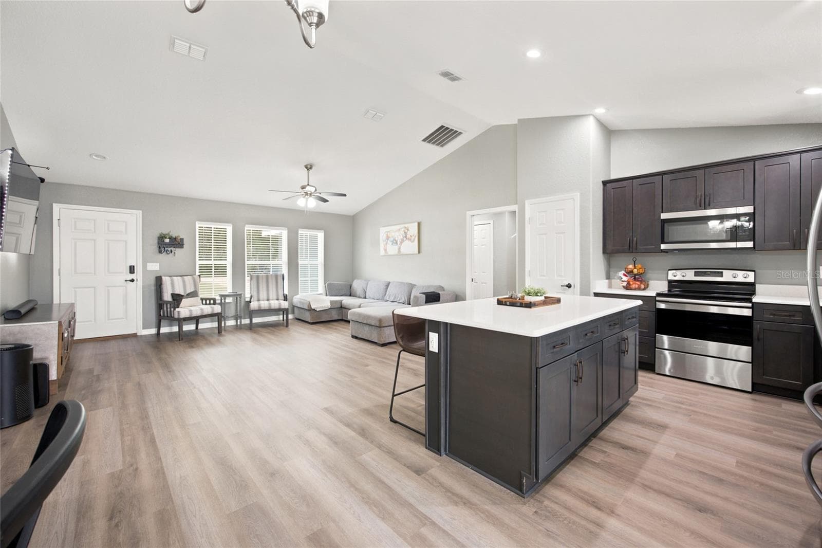 Single Family Residence at 15093 SE 93RD CT, SUMMERFIELD, photo 11 of 29