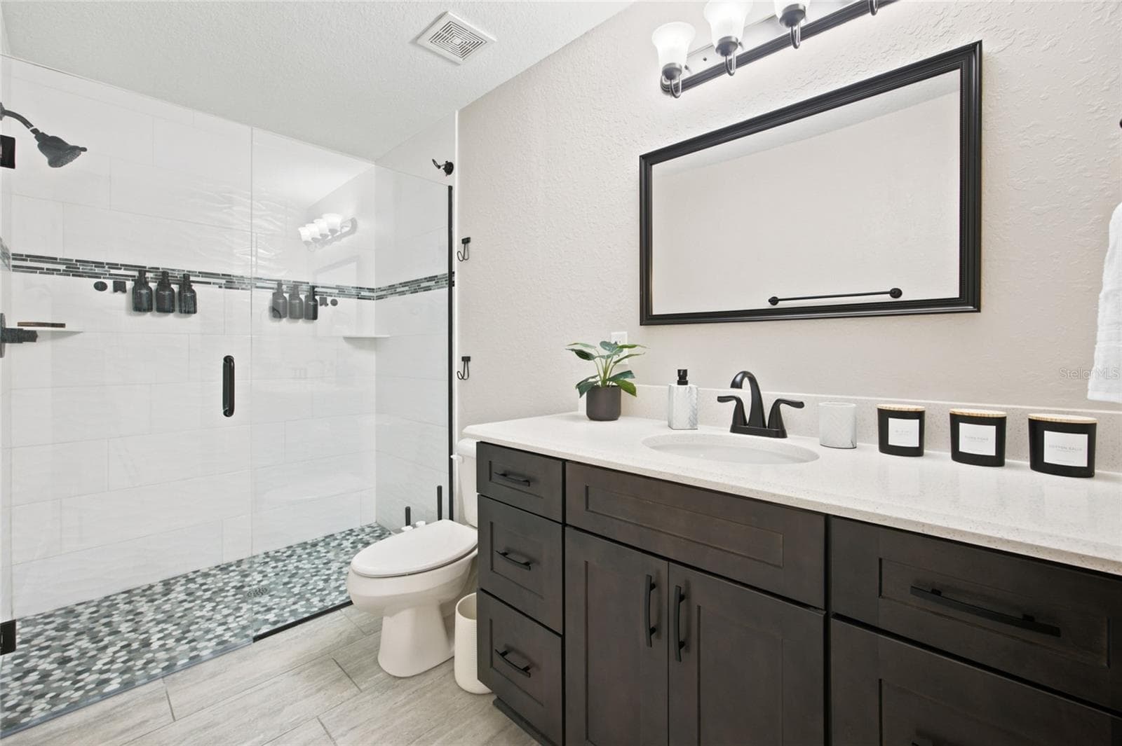 Single Family Residence at 15093 SE 93RD CT, SUMMERFIELD, photo 13 of 29