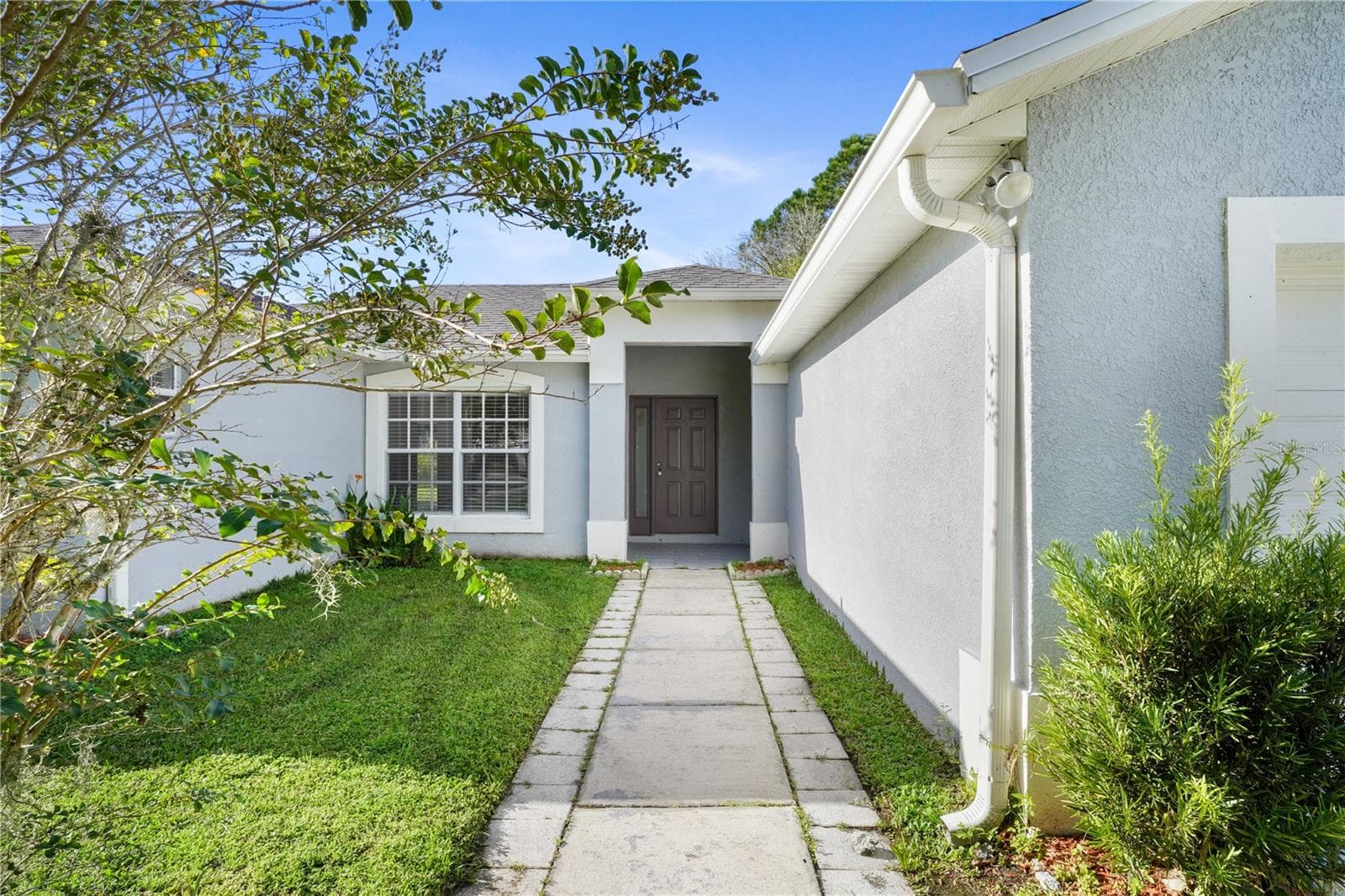 Single Family Residence at 636 REGENCY WAY, KISSIMMEE, photo 6 of 35