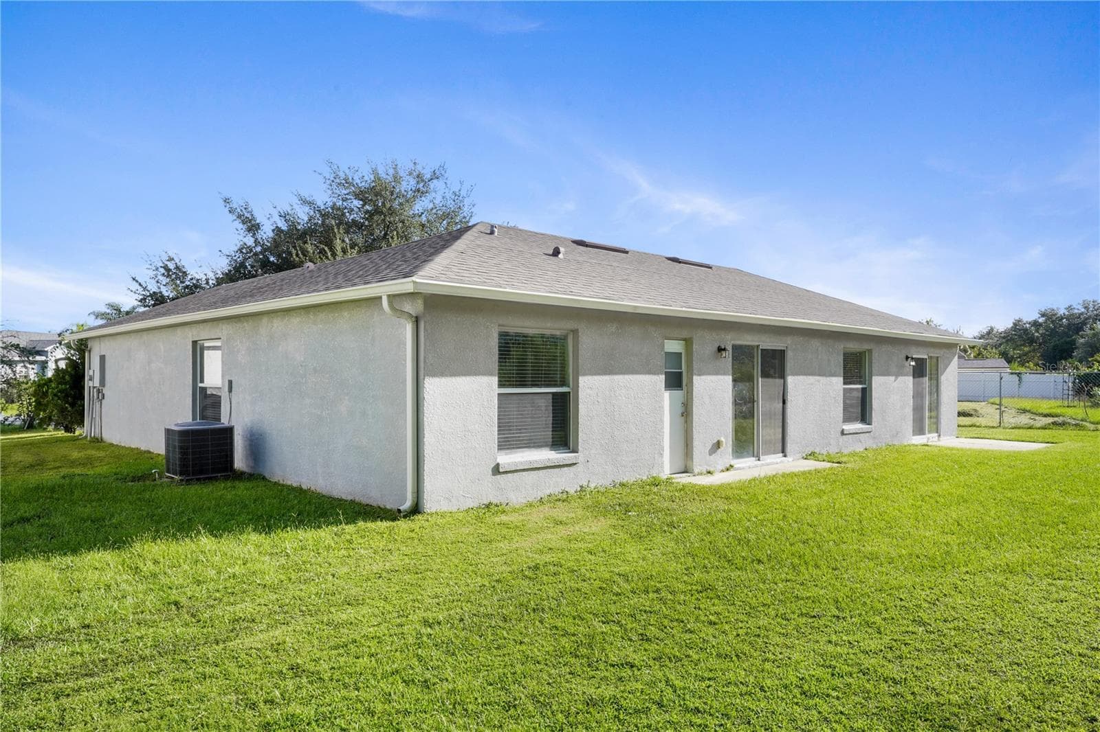 Single Family Residence at 636 REGENCY WAY, KISSIMMEE, photo 32 of 35