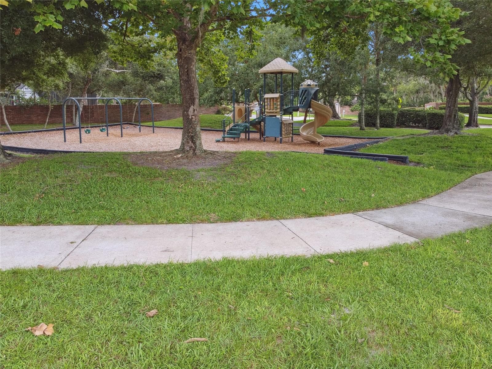 Community Playground - 524 S LONGVIEW PL, LONGWOOD