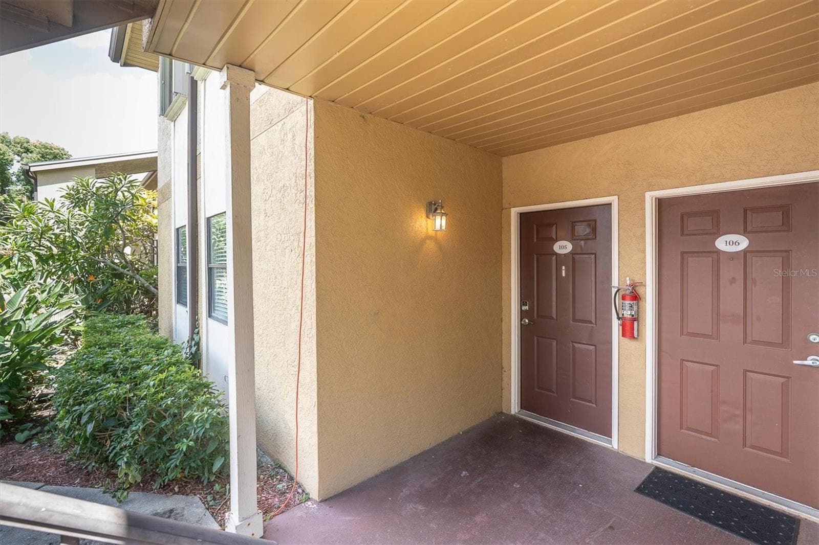 Condominium at 10103 SAILWINDS BLVD N #105, LARGO, photo 2 of 41