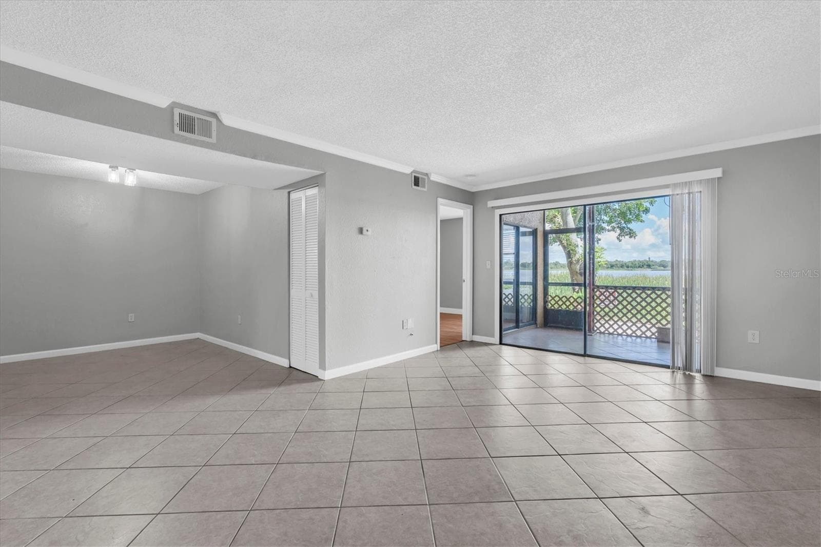 Condominium at 10103 SAILWINDS BLVD N #105, LARGO, photo 7 of 41