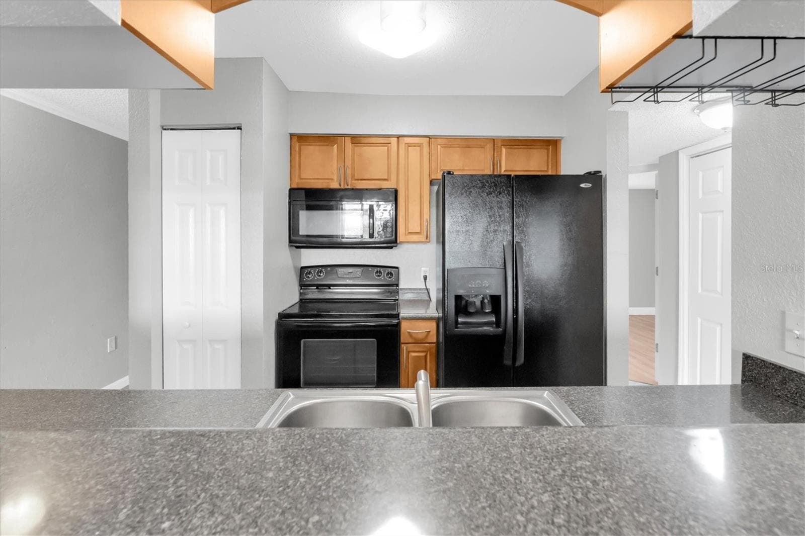 Condominium at 10103 SAILWINDS BLVD N #105, LARGO, photo 11 of 41