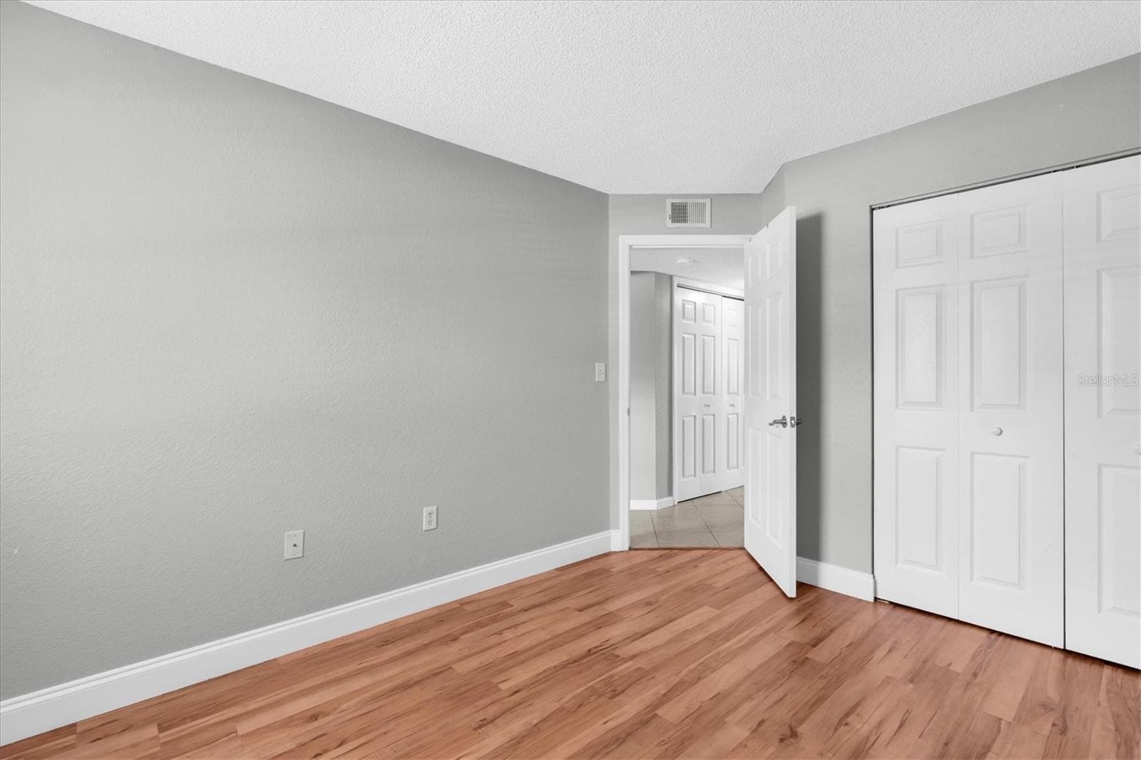 Condominium at 10103 SAILWINDS BLVD N #105, LARGO, photo 21 of 41
