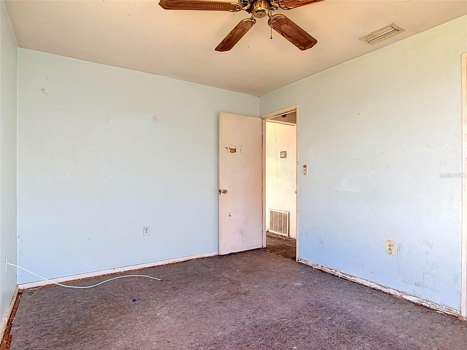 Single Family Residence at 47 PALM DR, ORMOND BEACH, photo 15 of 35