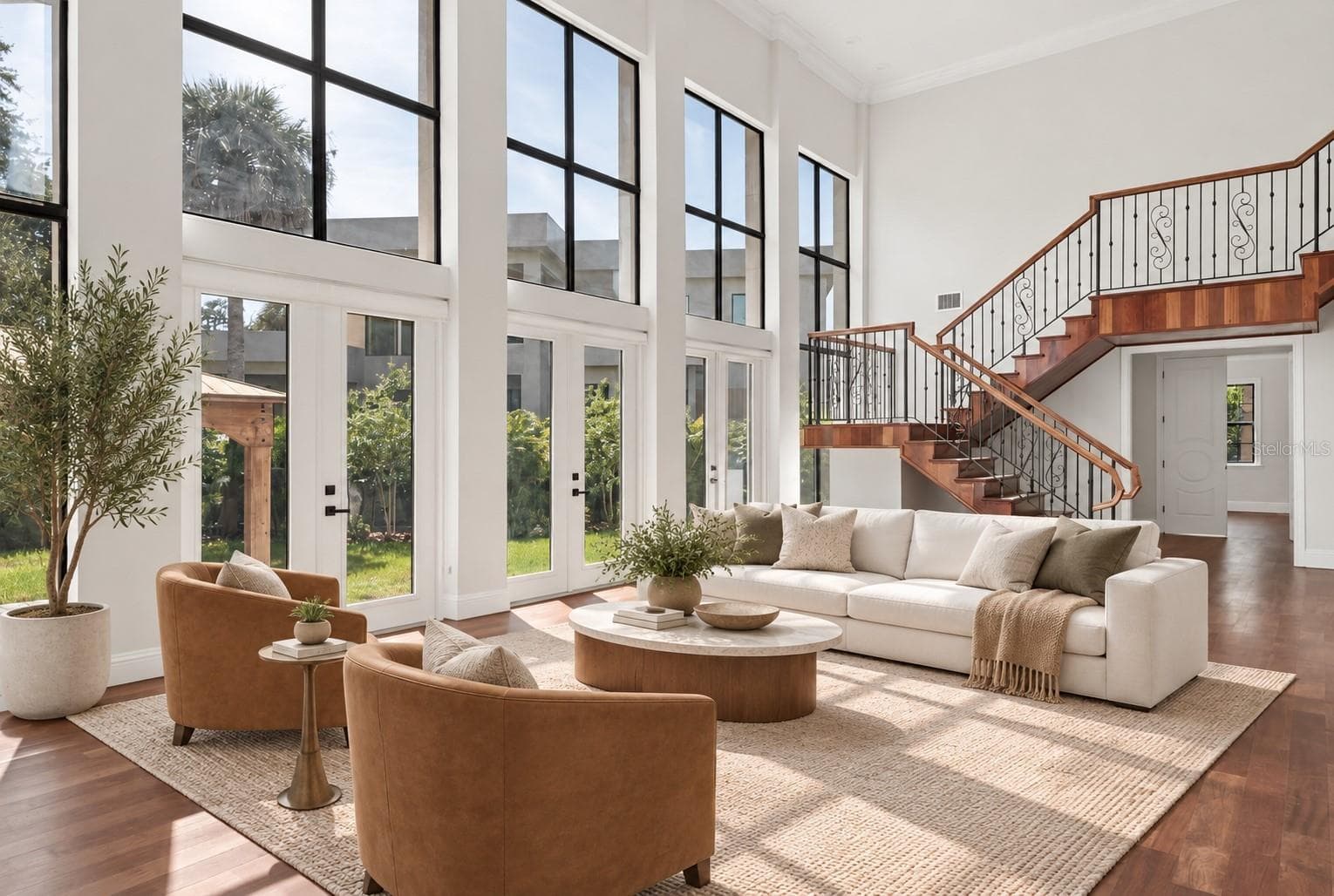 Family Room Staged - 420 S ROYAL POINCIANA DR, TAMPA