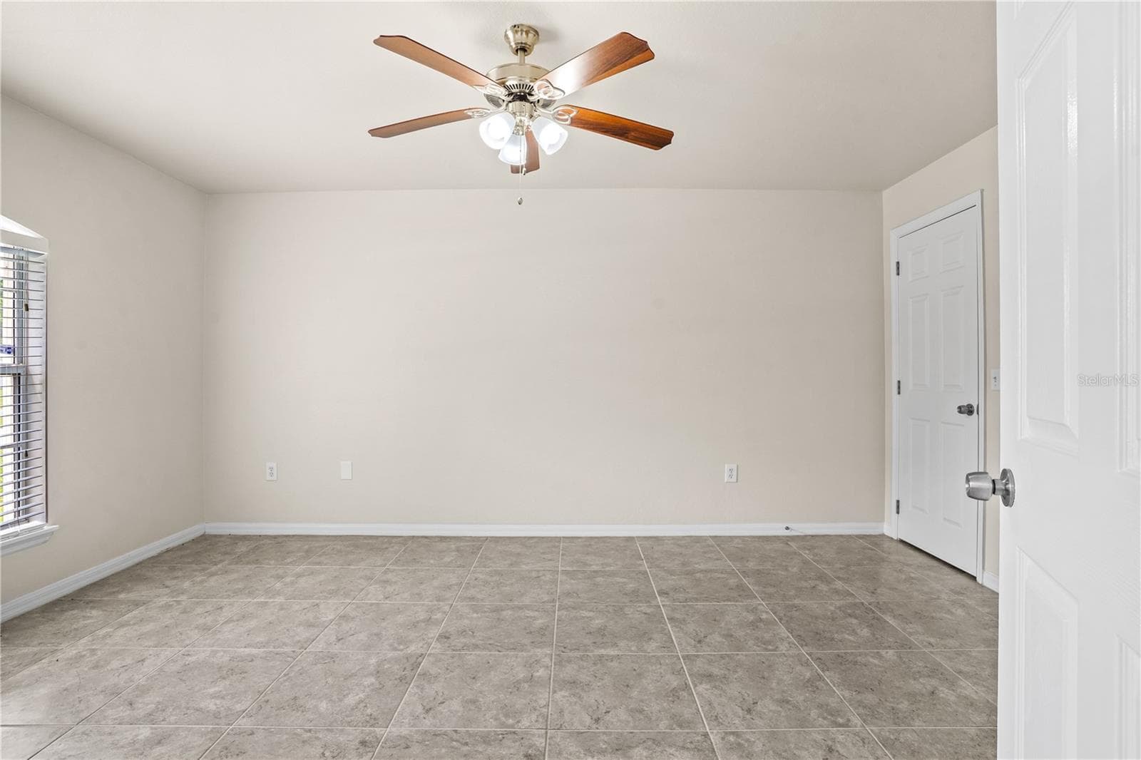 Single Family Residence at 525 KOALA DR, POINCIANA, photo 18 of 38