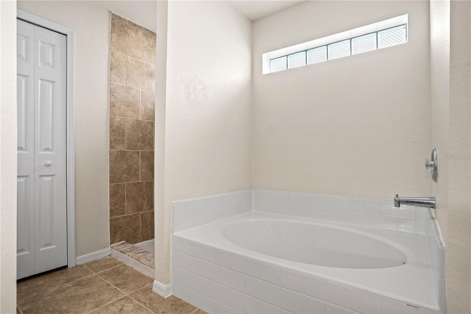 Single Family Residence at 525 KOALA DR, POINCIANA, photo 23 of 38