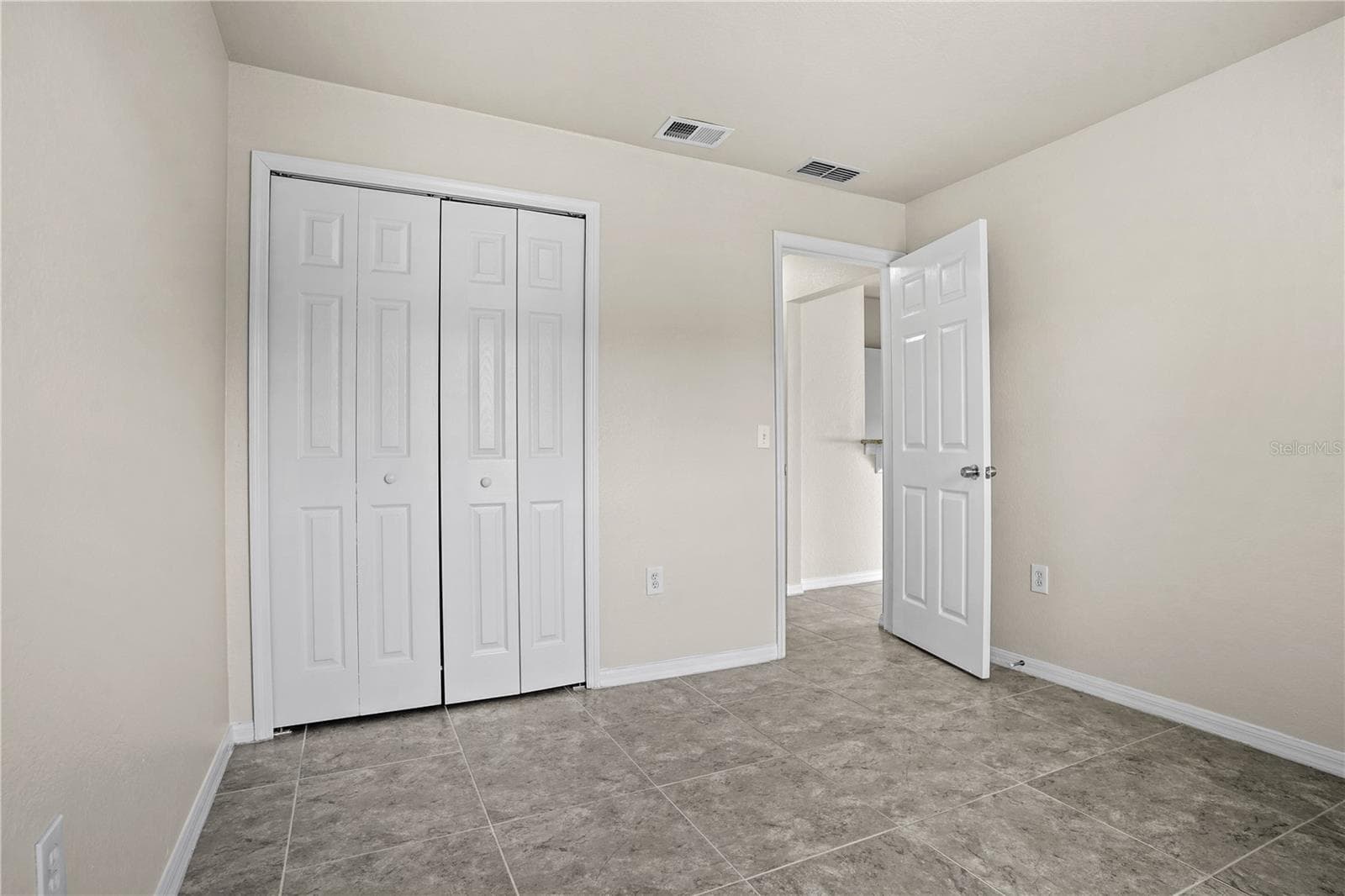 Single Family Residence at 525 KOALA DR, POINCIANA, photo 26 of 38