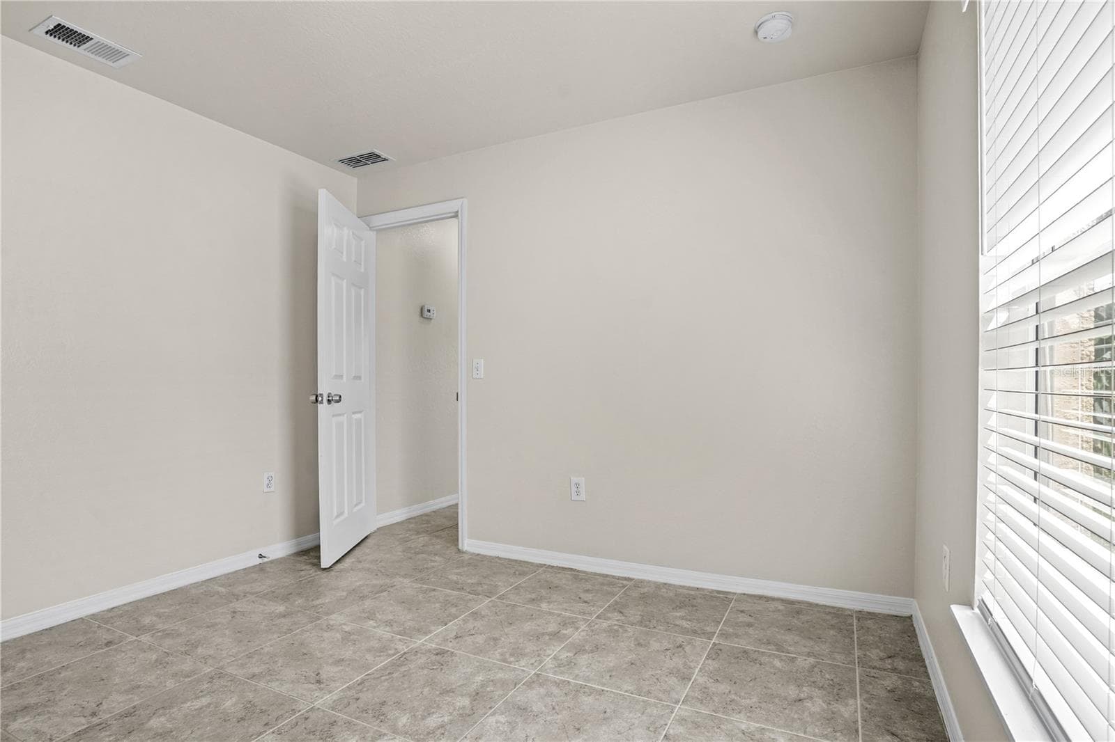 Single Family Residence at 525 KOALA DR, POINCIANA, photo 29 of 38