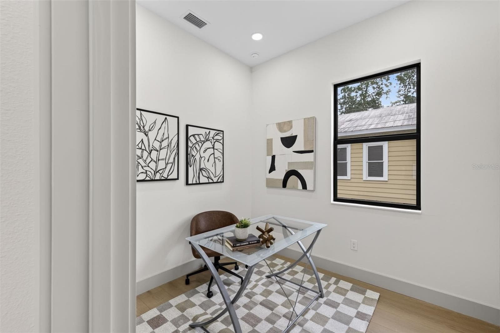 First Floor Bedroom - 1207 E ELLICOTT ST, TAMPA