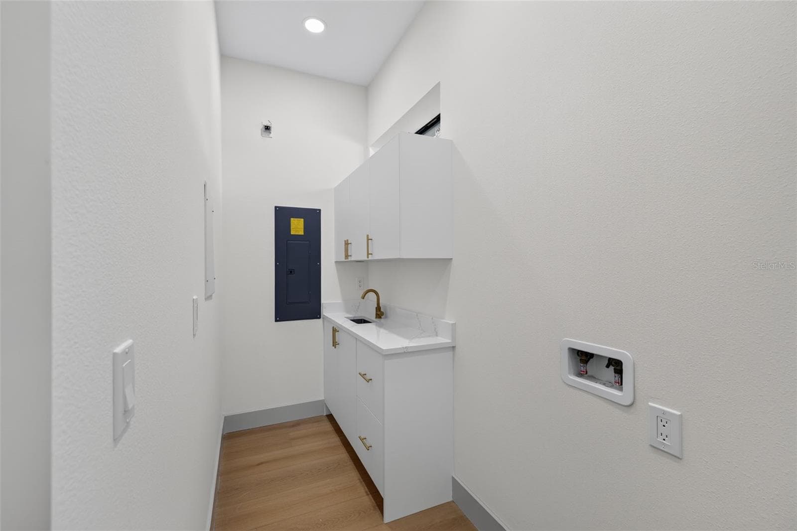 Laundry Room - 1207 E ELLICOTT ST, TAMPA