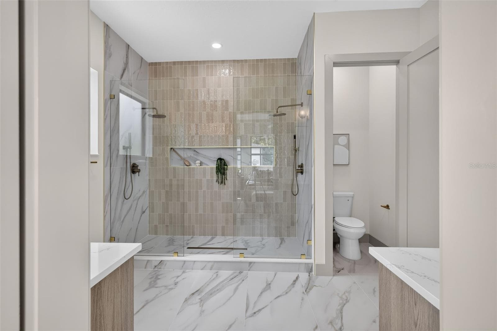 Primary Bathroom - 1207 E ELLICOTT ST, TAMPA