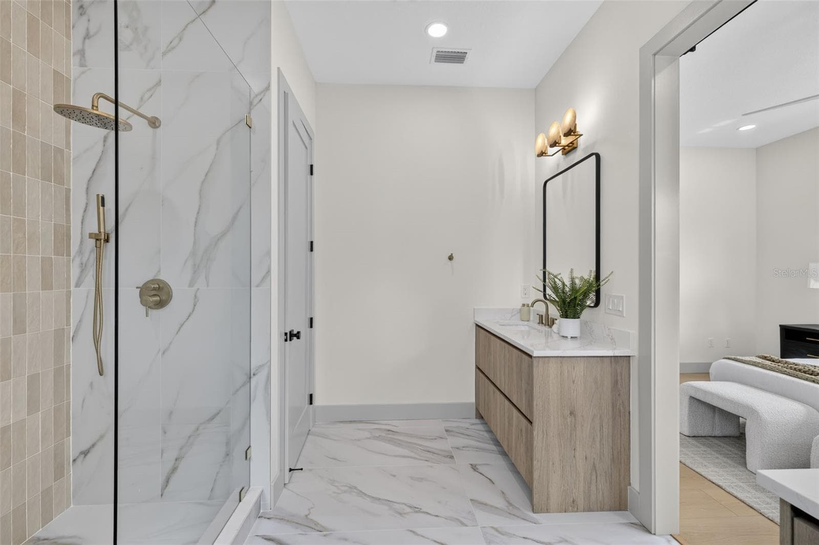 Primary Bathroom - 1207 E ELLICOTT ST, TAMPA
