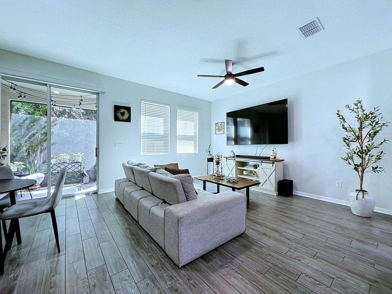Townhouse at 15107 ABBY BIRCH PL, TAMPA, photo 23 of 68