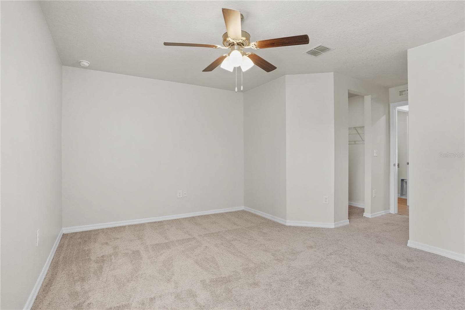 Single Family Residence at 215 GOLDENROD LN, POINCIANA, photo 19 of 39