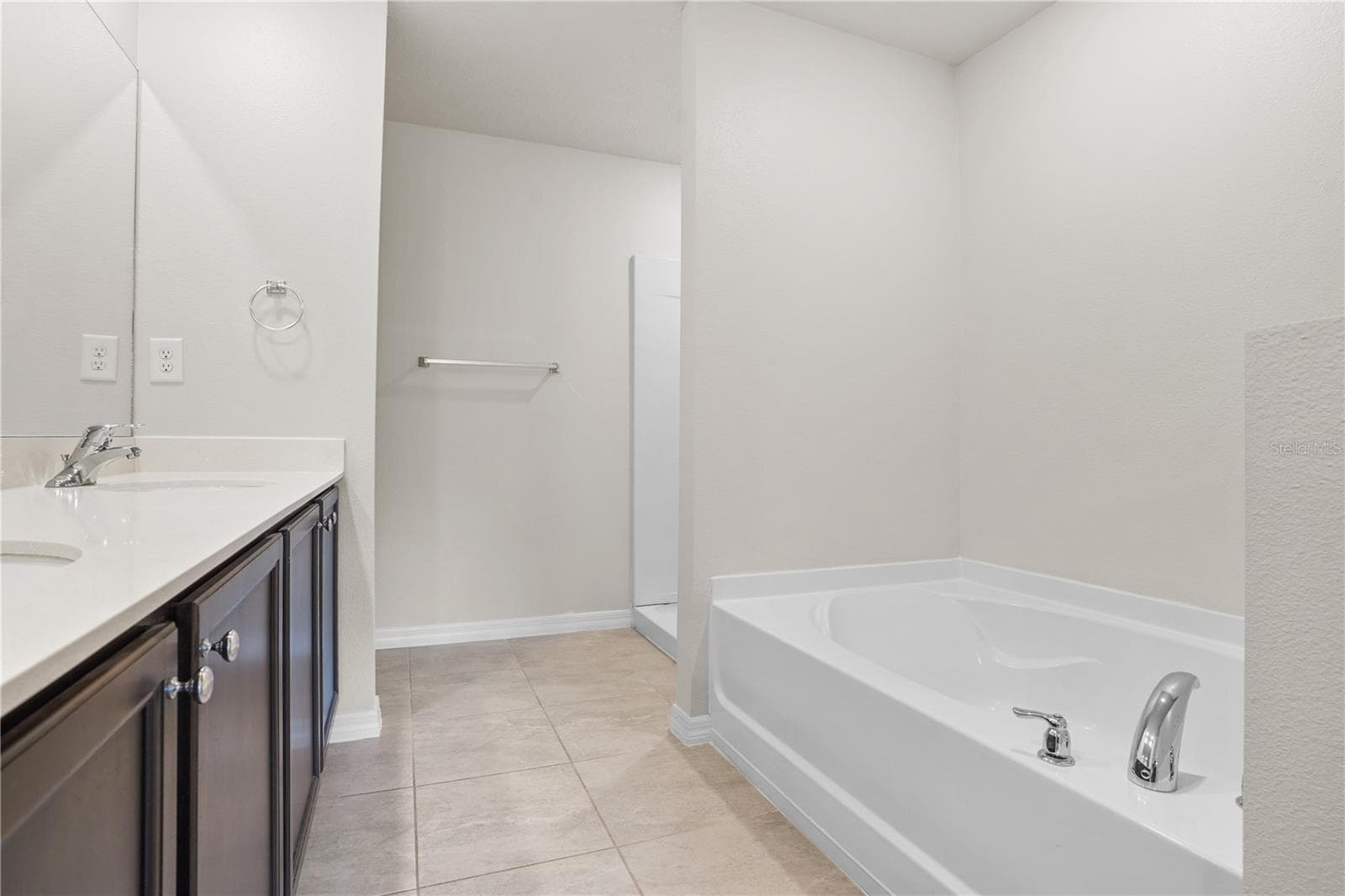 Single Family Residence at 215 GOLDENROD LN, POINCIANA, photo 22 of 39