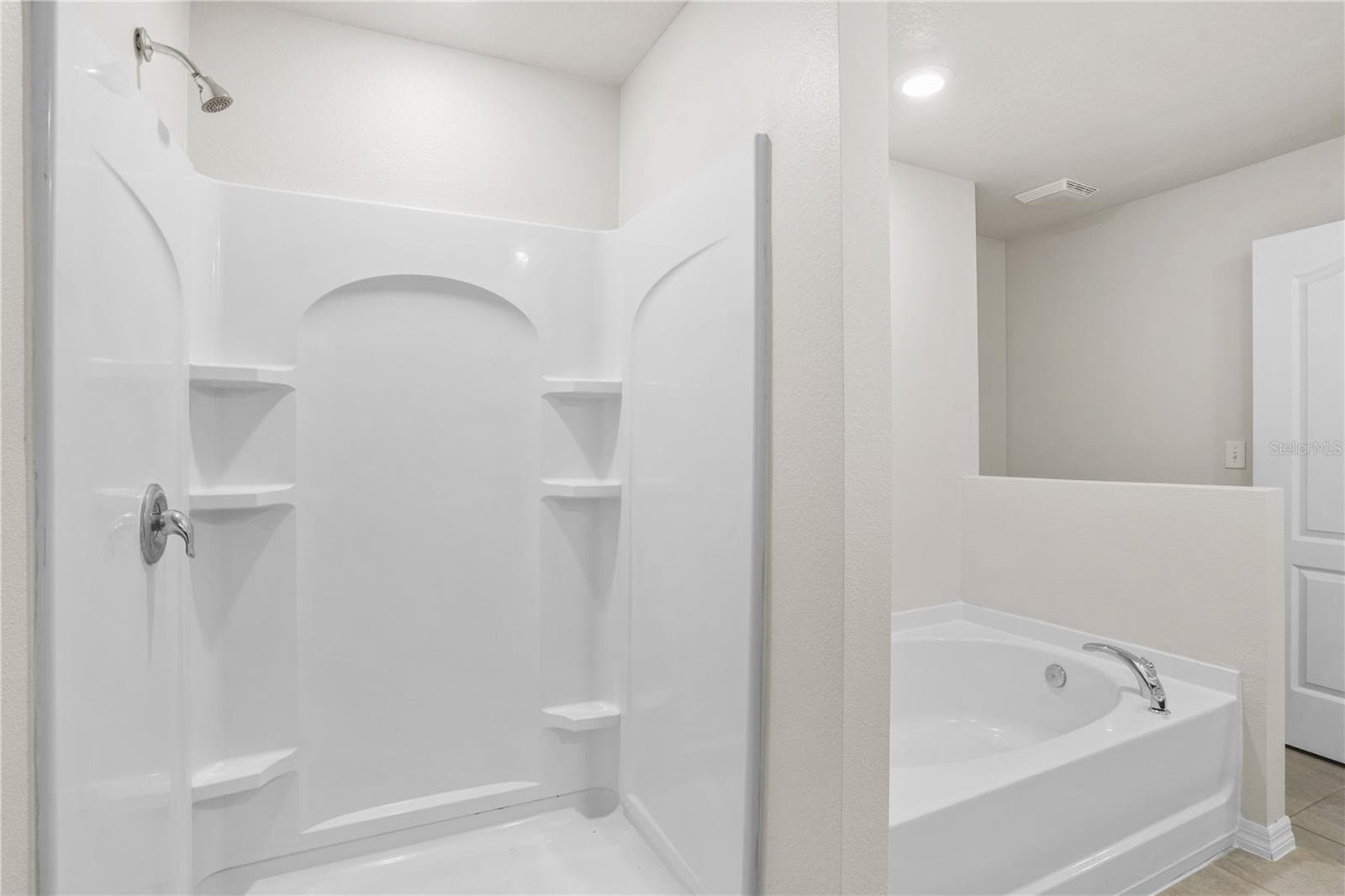 Single Family Residence at 215 GOLDENROD LN, POINCIANA, photo 23 of 39