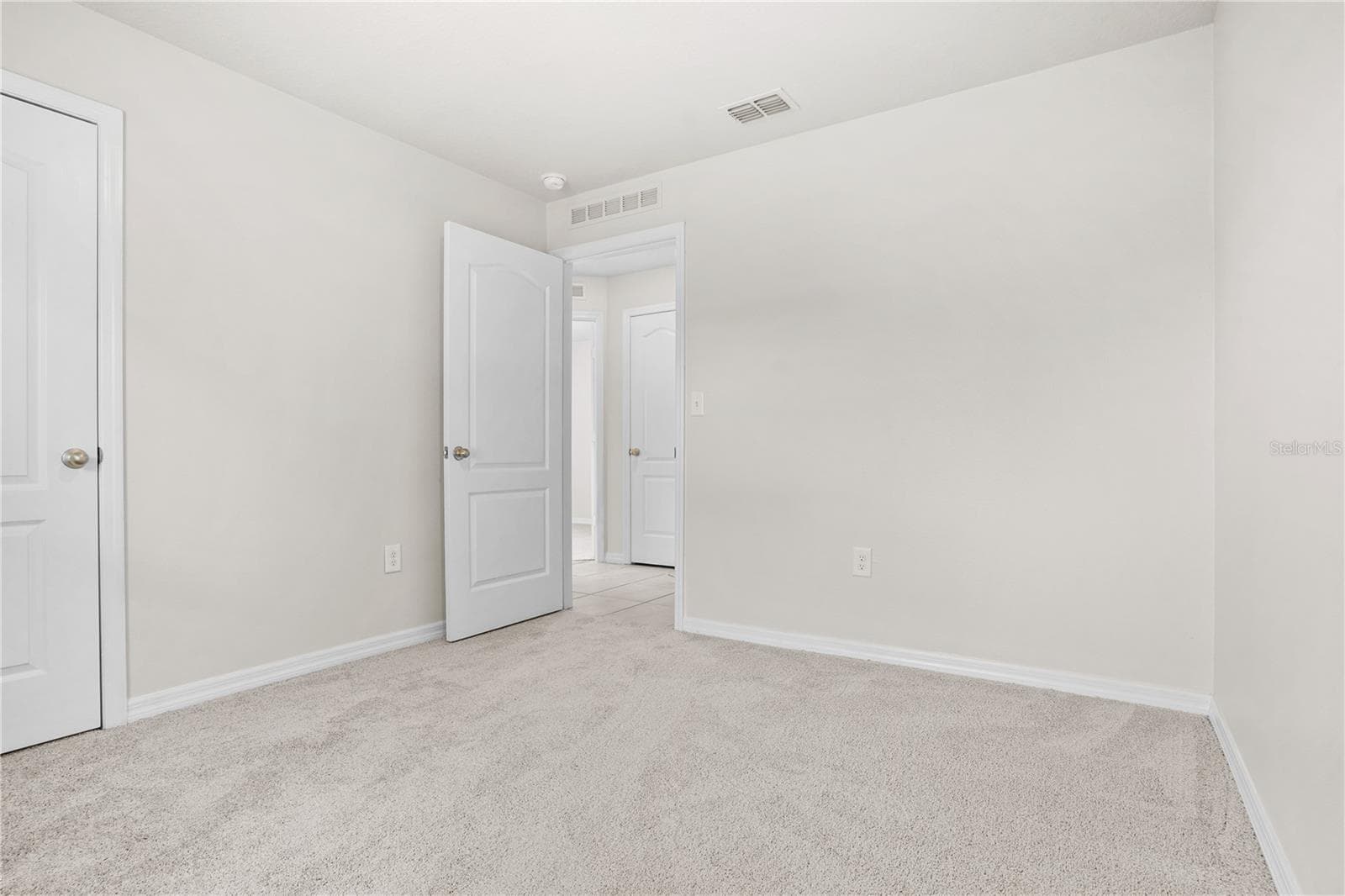 Single Family Residence at 215 GOLDENROD LN, POINCIANA, photo 25 of 39