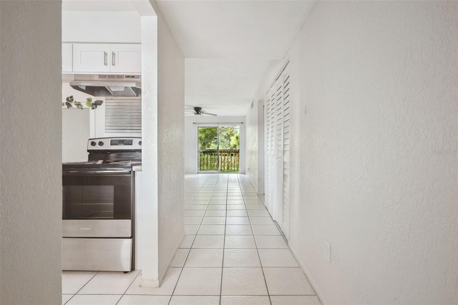 Foyer - 2856 N POWERS DR #115, ORLANDO