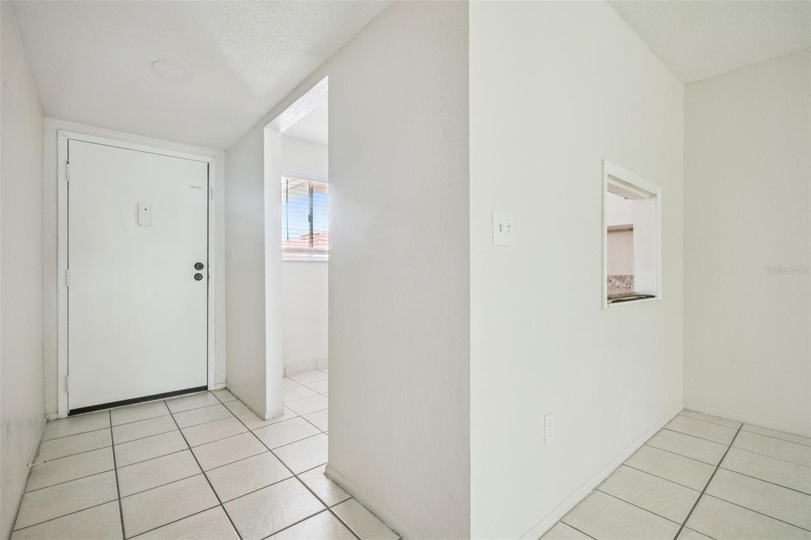 Foyer - 2856 N POWERS DR #115, ORLANDO