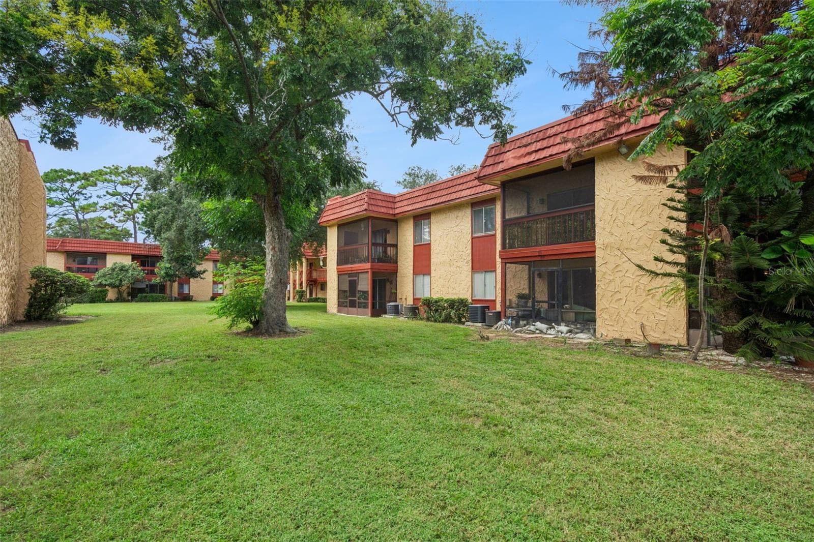 Back Exterior - 2856 N POWERS DR #115, ORLANDO