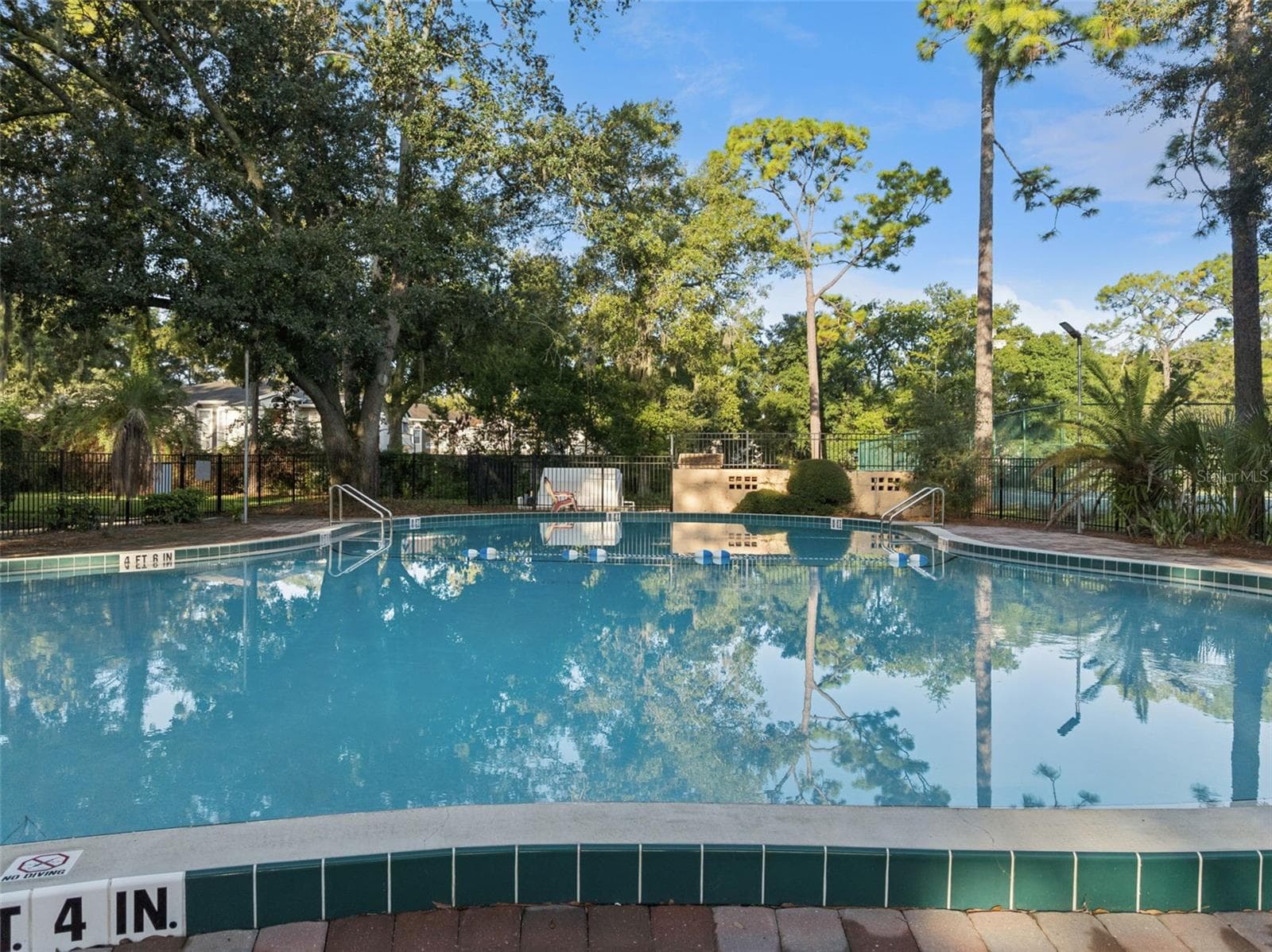 Community Pool - 2856 N POWERS DR #115, ORLANDO