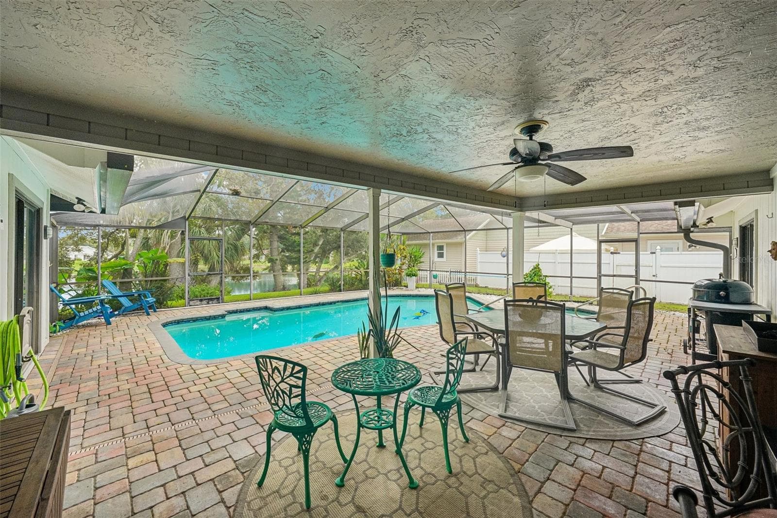 Single Family Residence at 5050 LAKE VALENCIA BLVD W, PALM HARBOR, photo 2 of 37