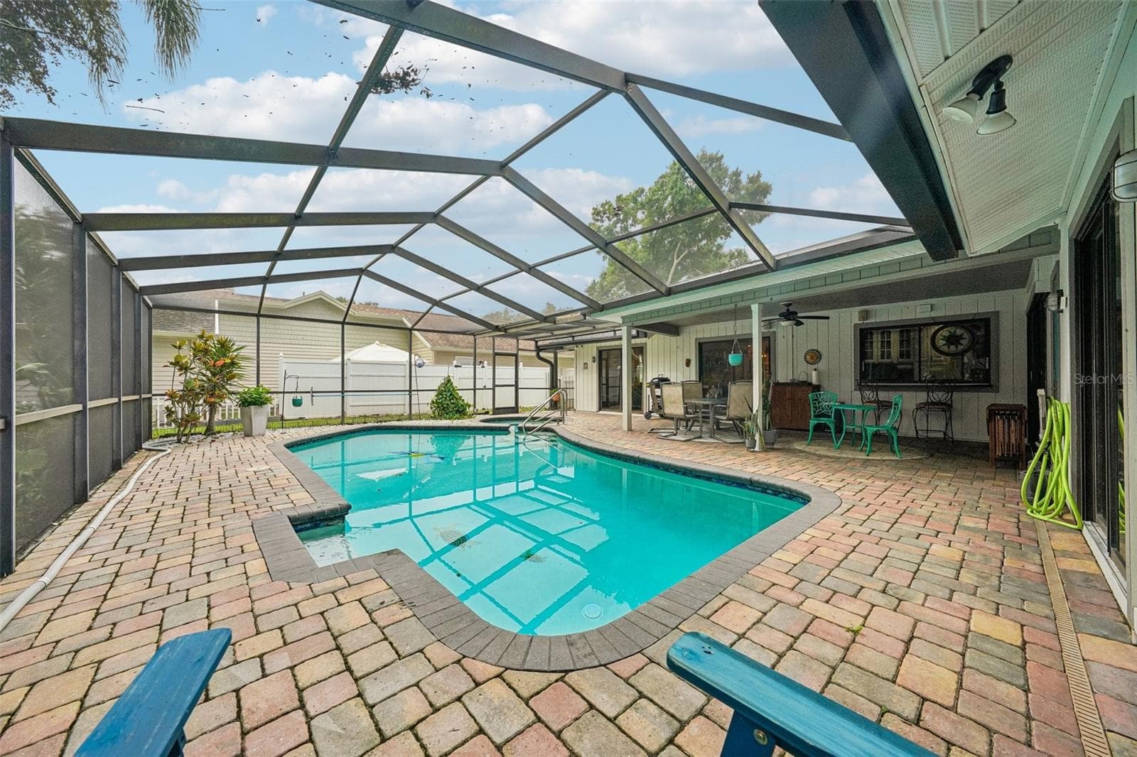 Single Family Residence at 5050 LAKE VALENCIA BLVD W, PALM HARBOR, photo 20 of 37