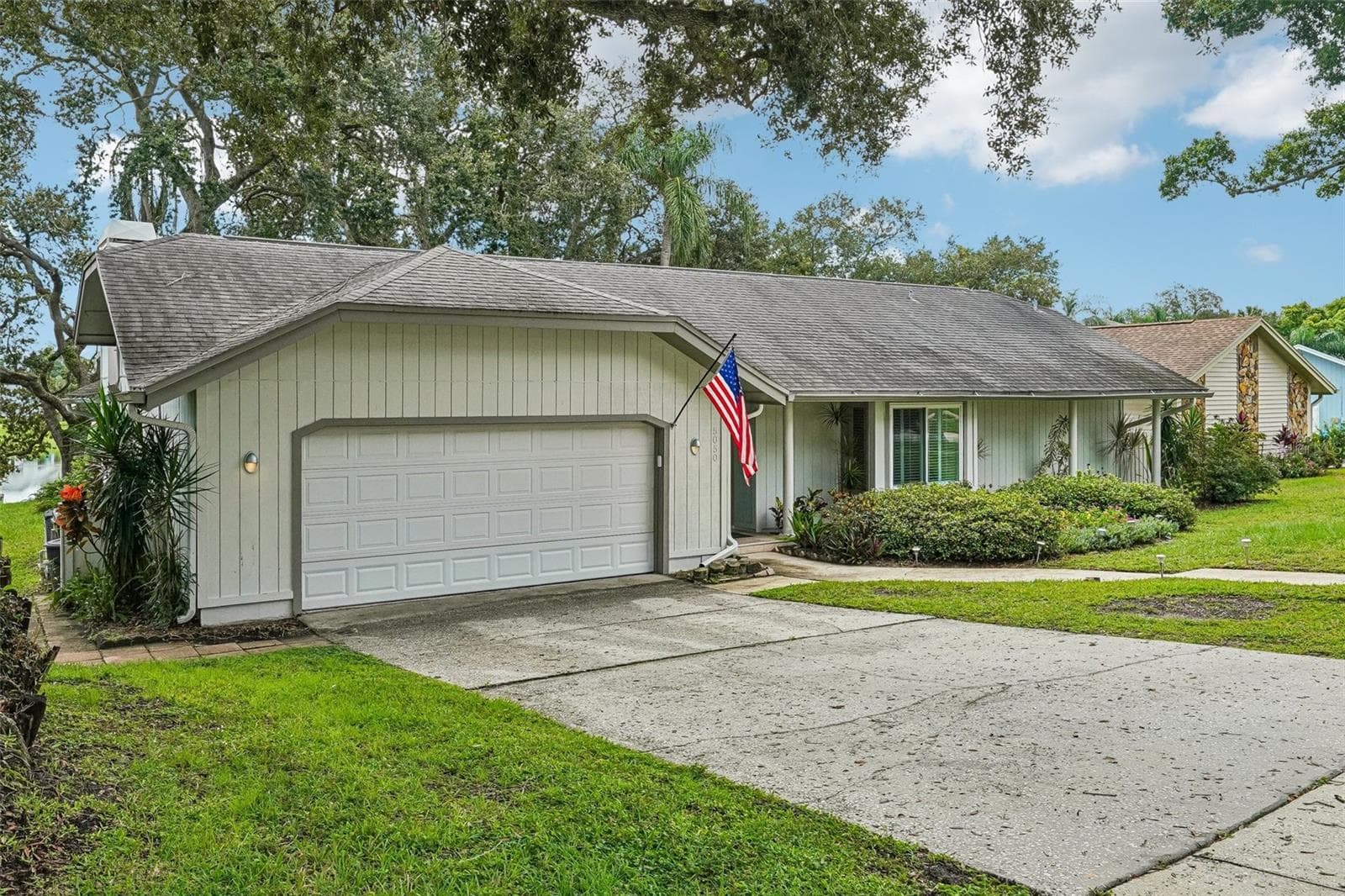 Single Family Residence at 5050 LAKE VALENCIA BLVD W, PALM HARBOR, photo 28 of 37