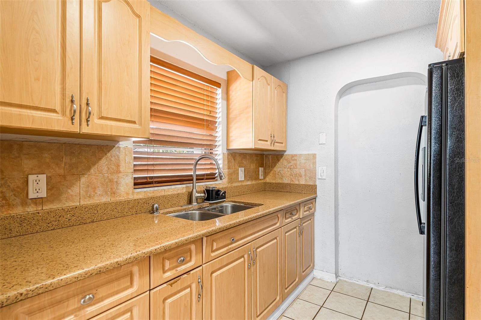 Single Family Residence at 6524 LA MESA CIR, TAMPA, photo 10 of 45