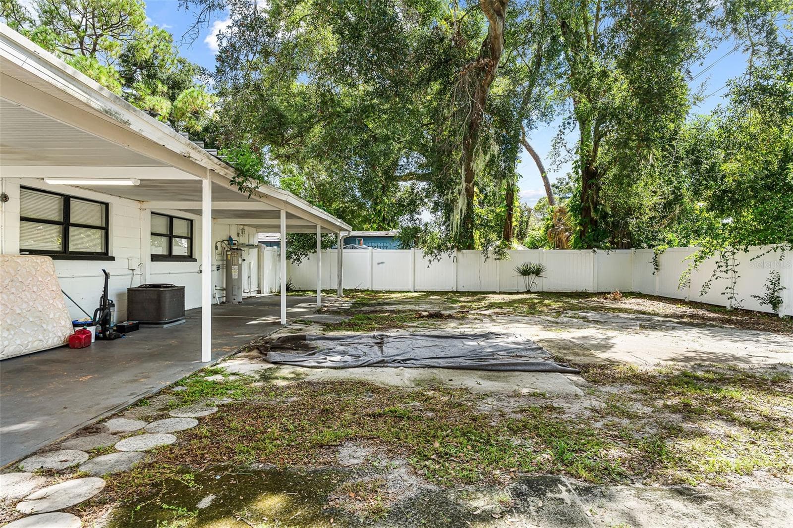 Single Family Residence at 6524 LA MESA CIR, TAMPA, photo 23 of 45