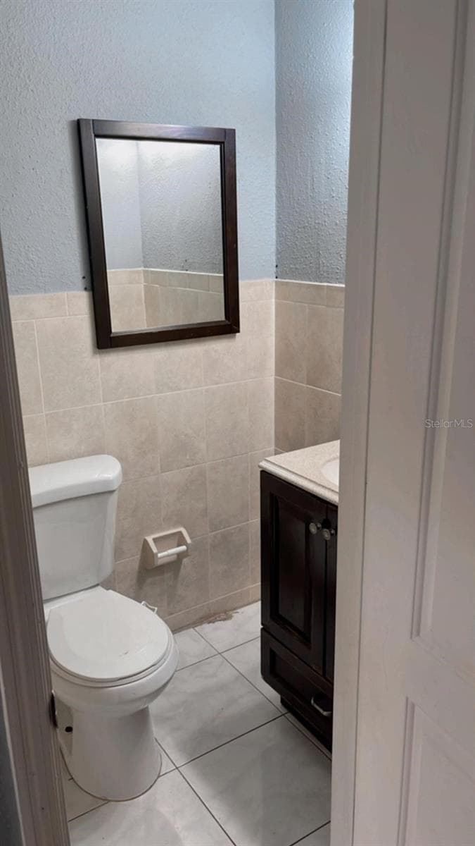 Single Family Residence at 6524 LA MESA CIR, TAMPA, photo 30 of 45