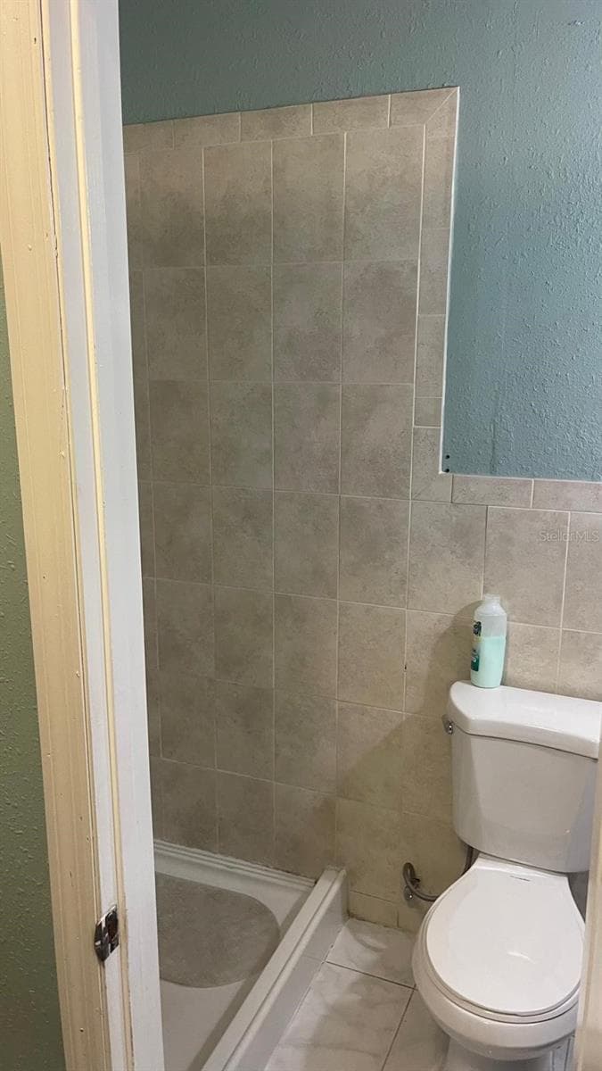 Single Family Residence at 6524 LA MESA CIR, TAMPA, photo 32 of 45
