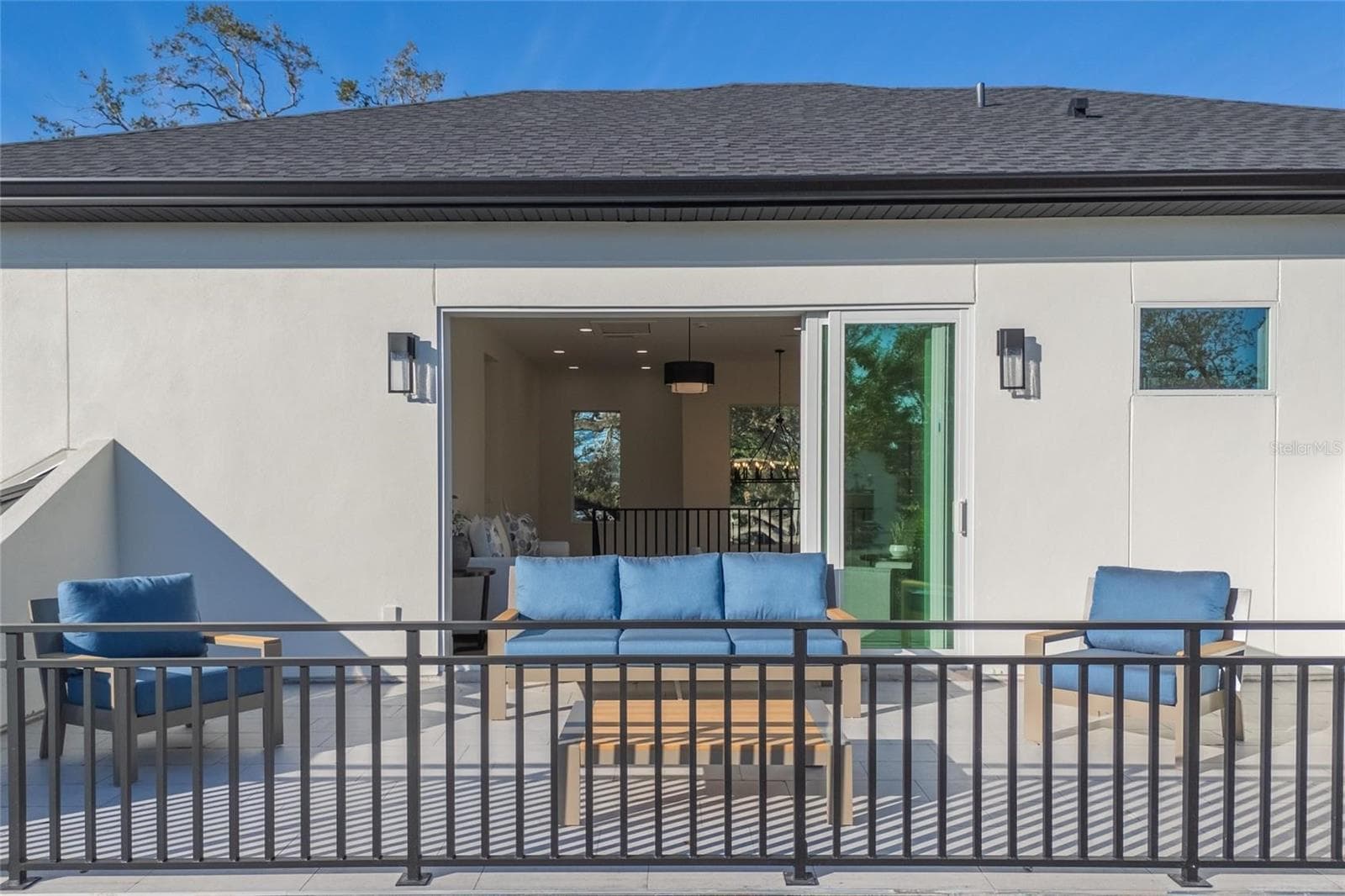 Single Family Residence at 2420 FLOYD ST, SARASOTA, photo 57 of 75