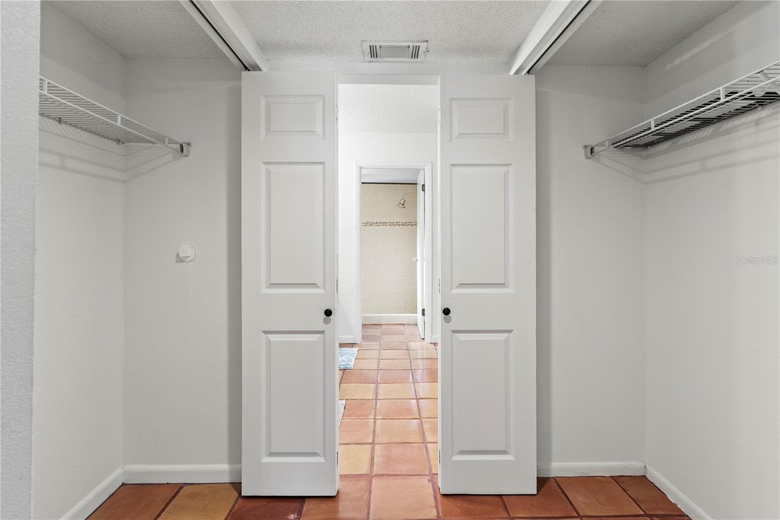 Condominium at 2375 LAKESIDE MEWS #D2, SARASOTA, photo 26 of 58