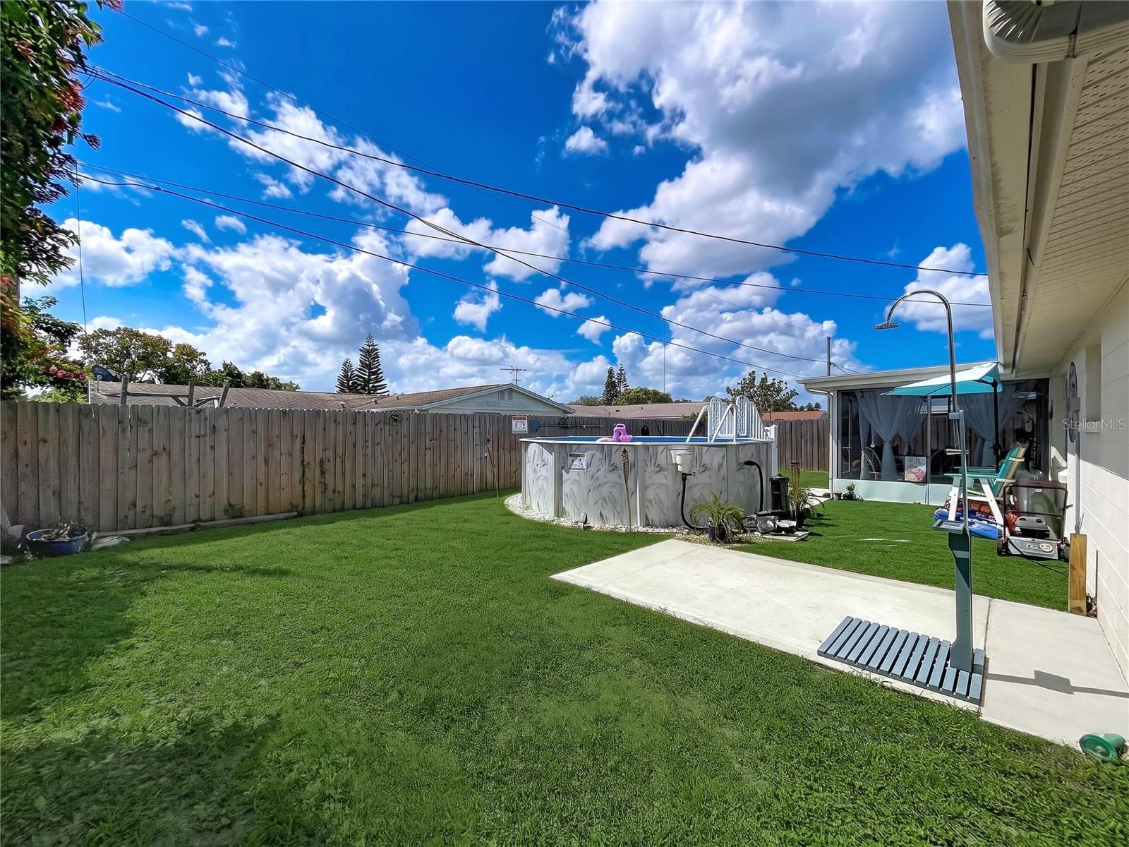 Single Family Residence at 3748 REDWOOD DR, HOLIDAY, photo 5 of 42