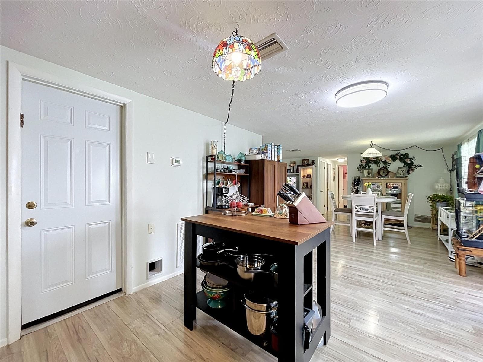 Single Family Residence at 3748 REDWOOD DR, HOLIDAY, photo 12 of 42