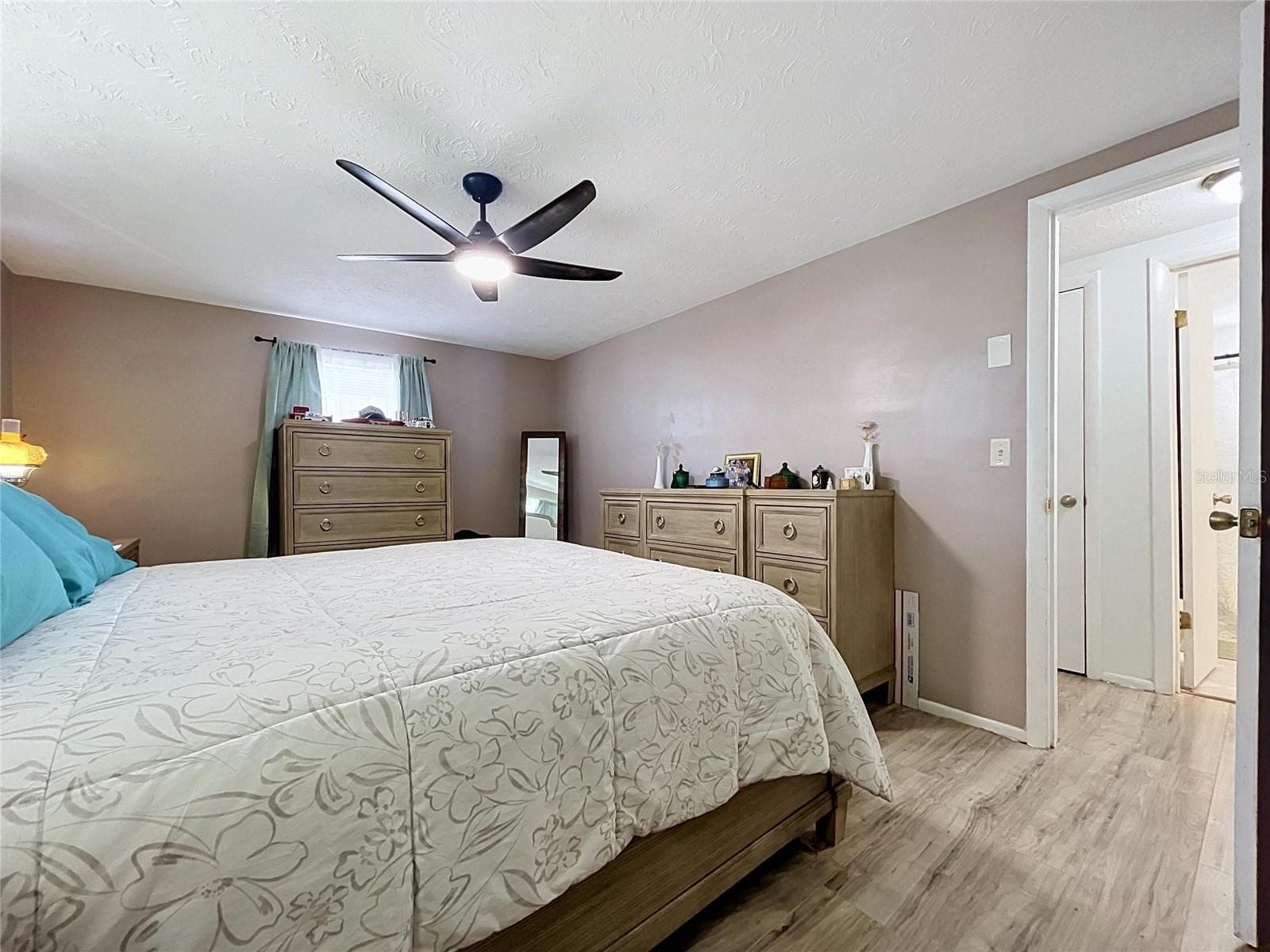 Single Family Residence at 3748 REDWOOD DR, HOLIDAY, photo 14 of 42