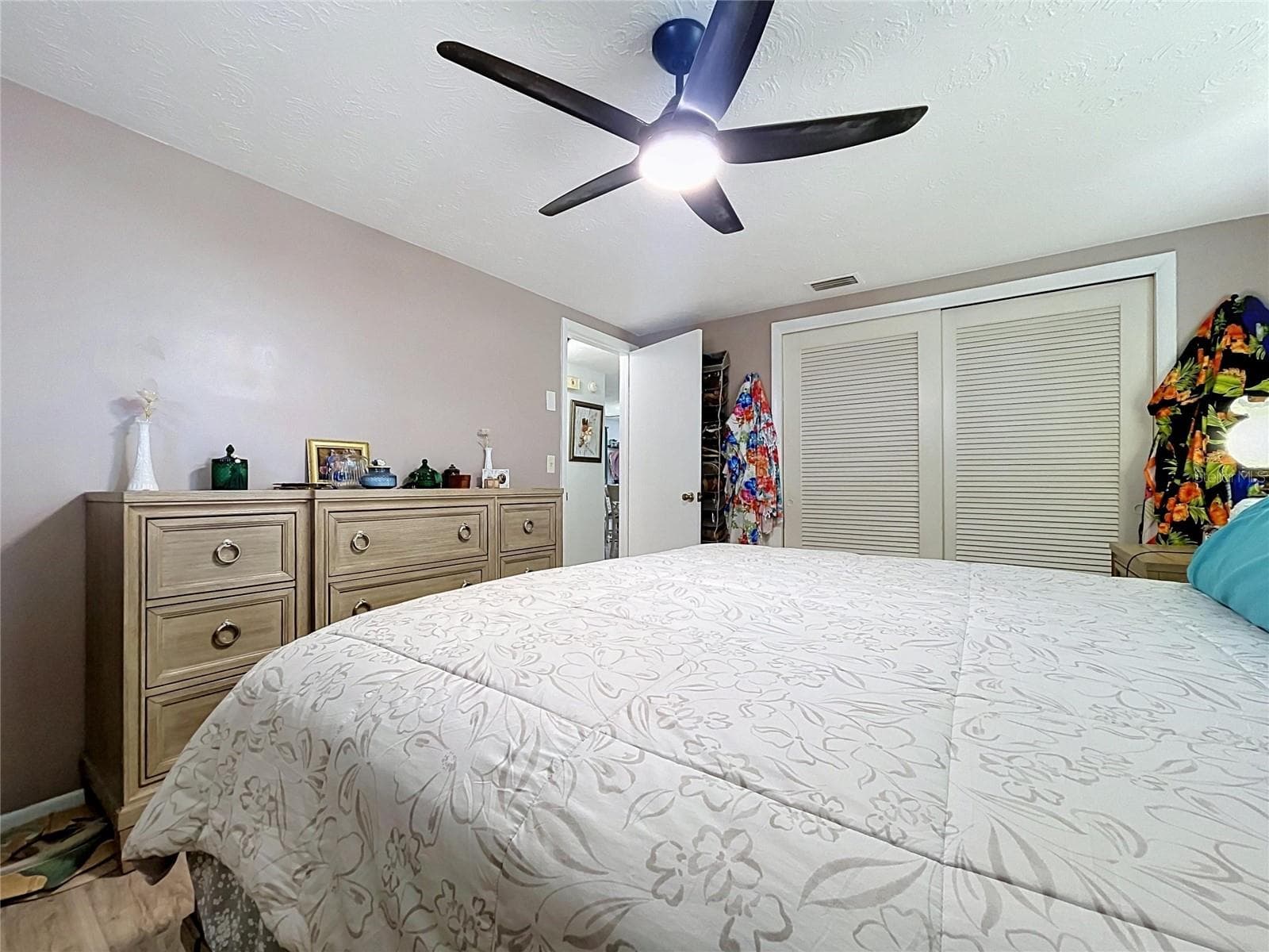Single Family Residence at 3748 REDWOOD DR, HOLIDAY, photo 15 of 42