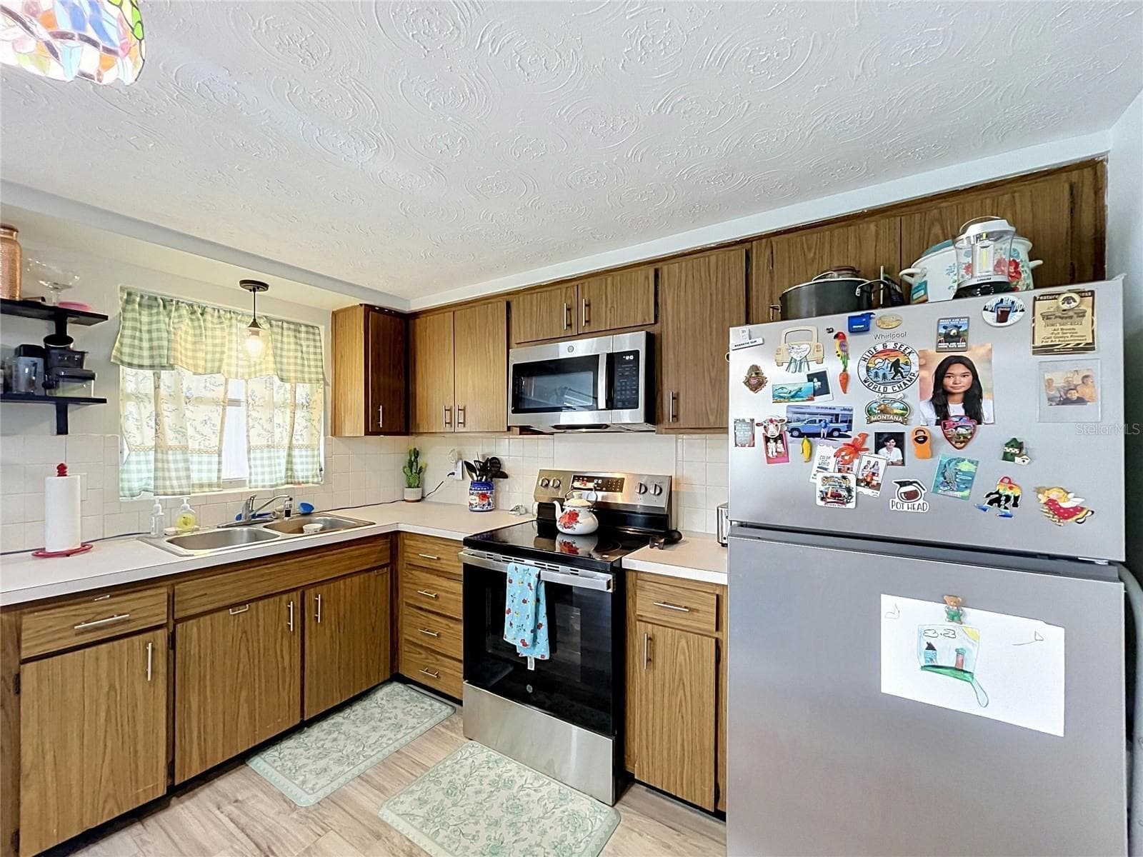 Single Family Residence at 3748 REDWOOD DR, HOLIDAY, photo 40 of 42