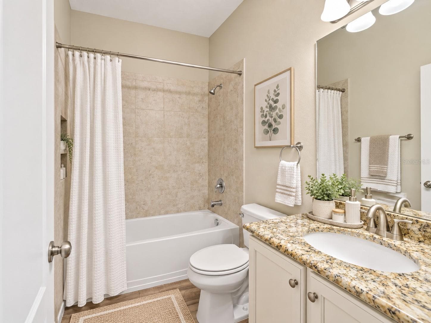 staged bathroom - 8519 MAY PORT CT, LAND O LAKES