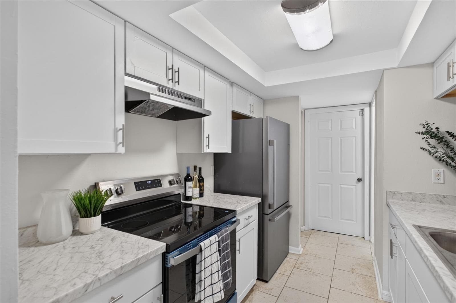 Townhouse at 1316 MOUNTAINVIEW, TAMPA, photo 10 of 26