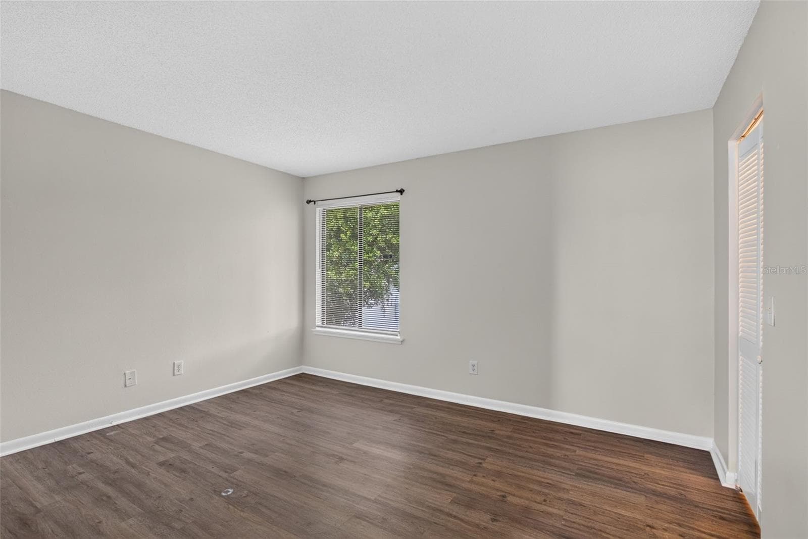 Townhouse at 1316 MOUNTAINVIEW, TAMPA, photo 16 of 26