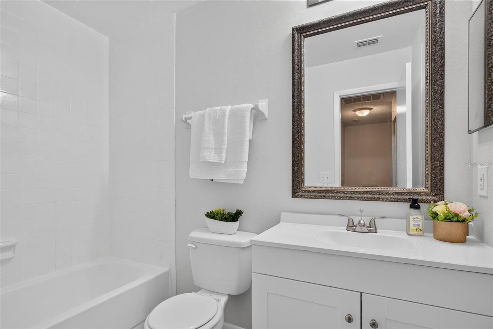 Townhouse at 1316 MOUNTAINVIEW, TAMPA, photo 22 of 26