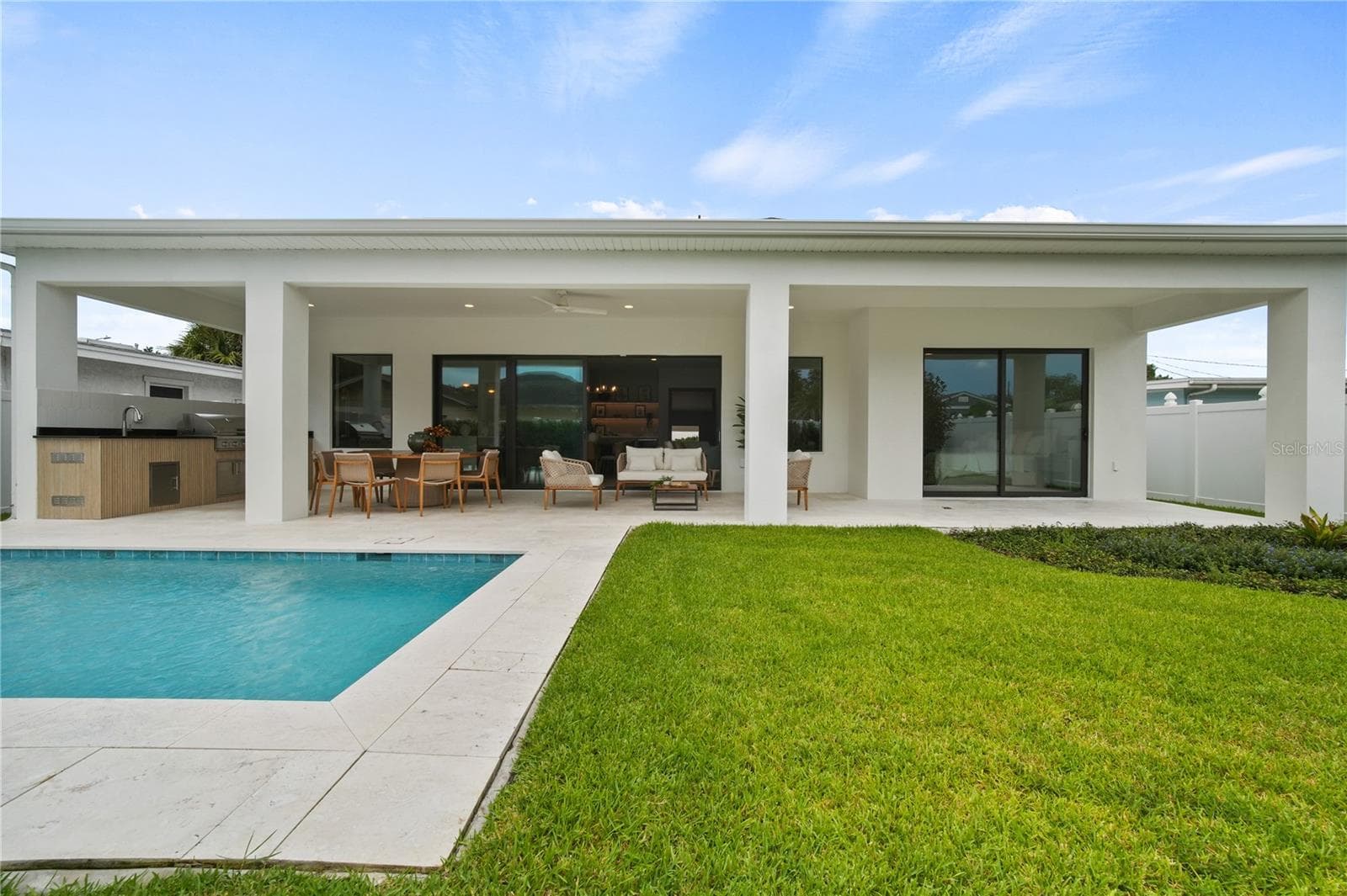 Single Family Residence at 1326 W NEW HAMPSHIRE ST, ORLANDO, photo 84 of 98