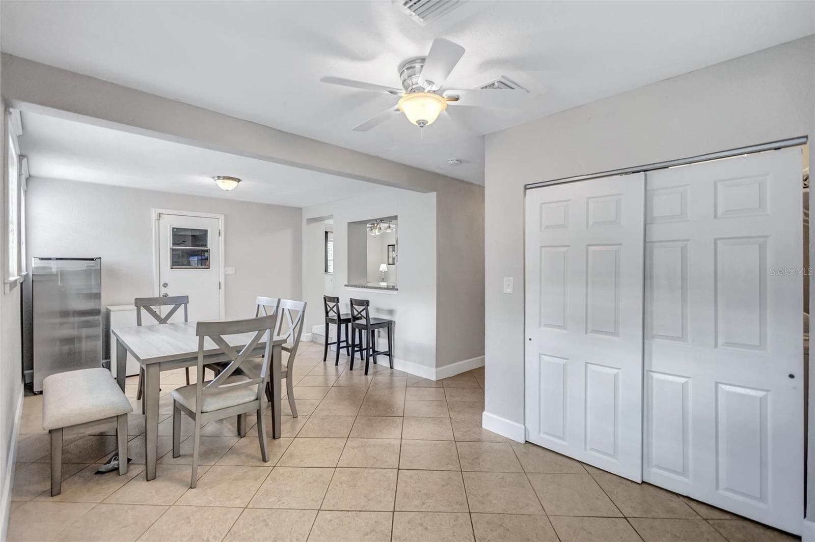 Single Family Residence at 5337 2ND AVE N, ST PETERSBURG, photo 10 of 34