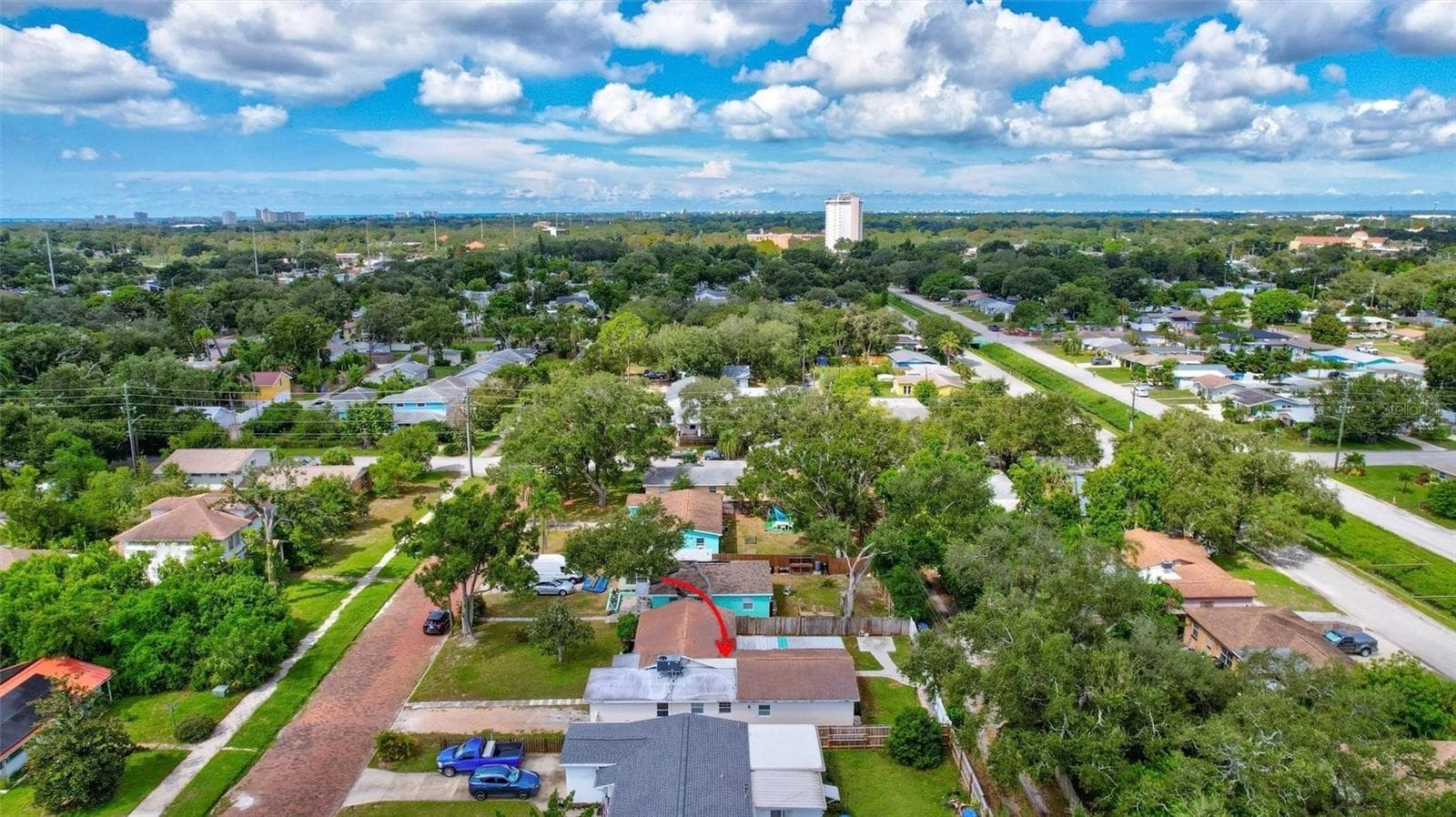 Brick lined streets! - 5337 2ND AVE N, ST PETERSBURG